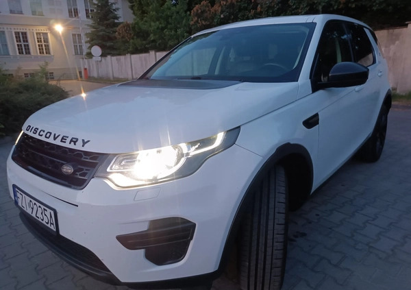 Land Rover Discovery Sport cena 63900 przebieg: 240000, rok produkcji 2017 z Ząbkowice Śląskie małe 191